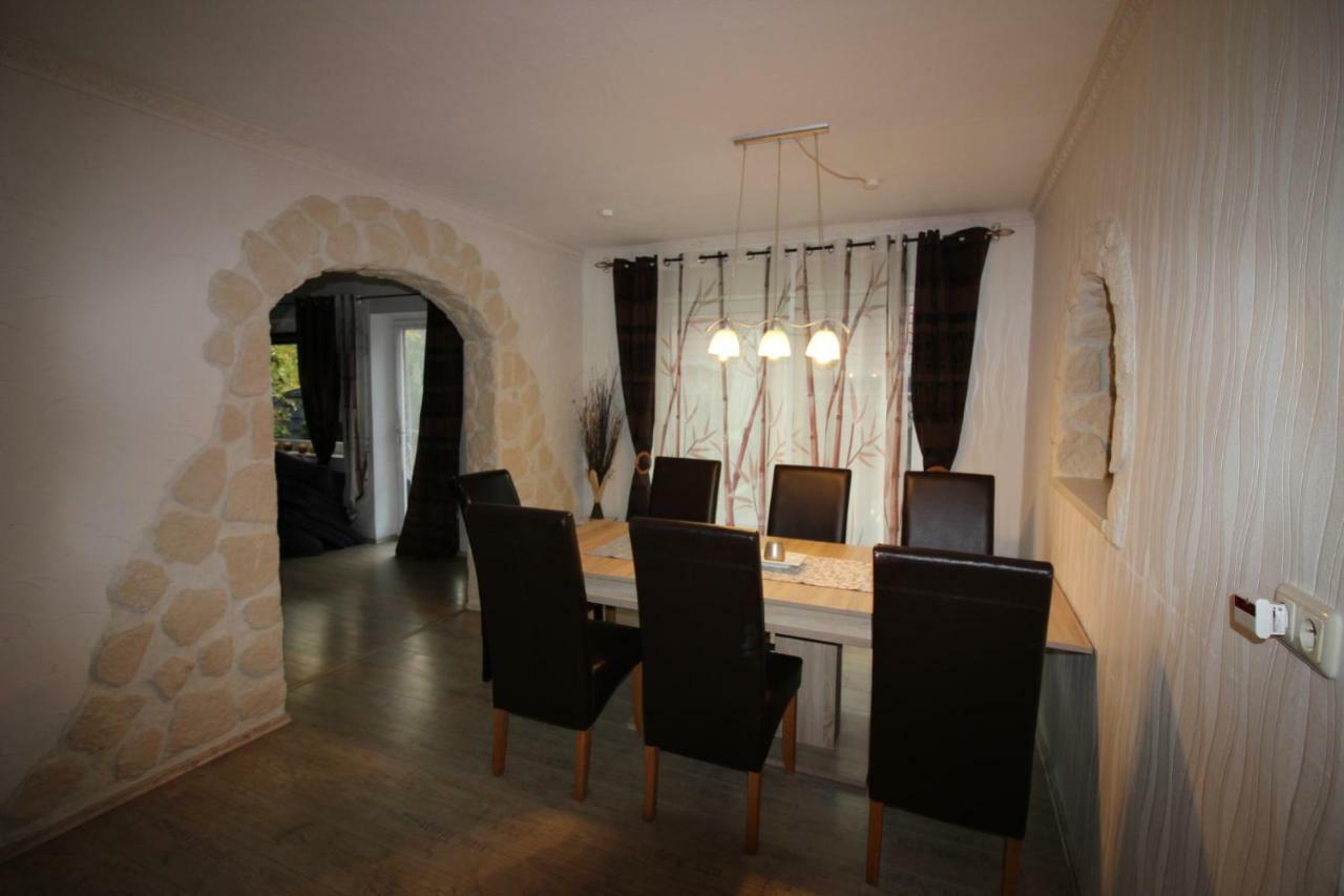 Haus Abbi, Ferienwohnung Mit Schwimmbad Hage Bagian luar foto